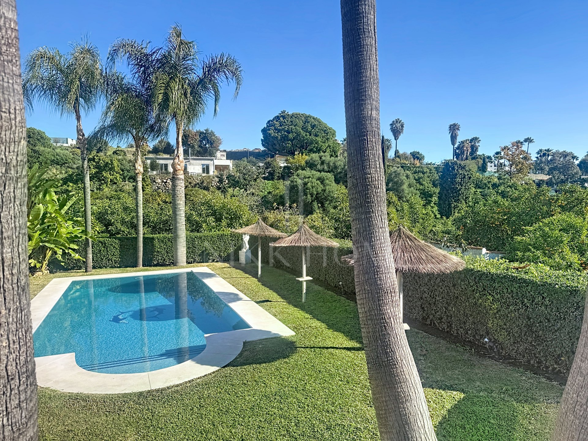 Country house in La Alberdina, East Estepona, with private pool and fruit orchard