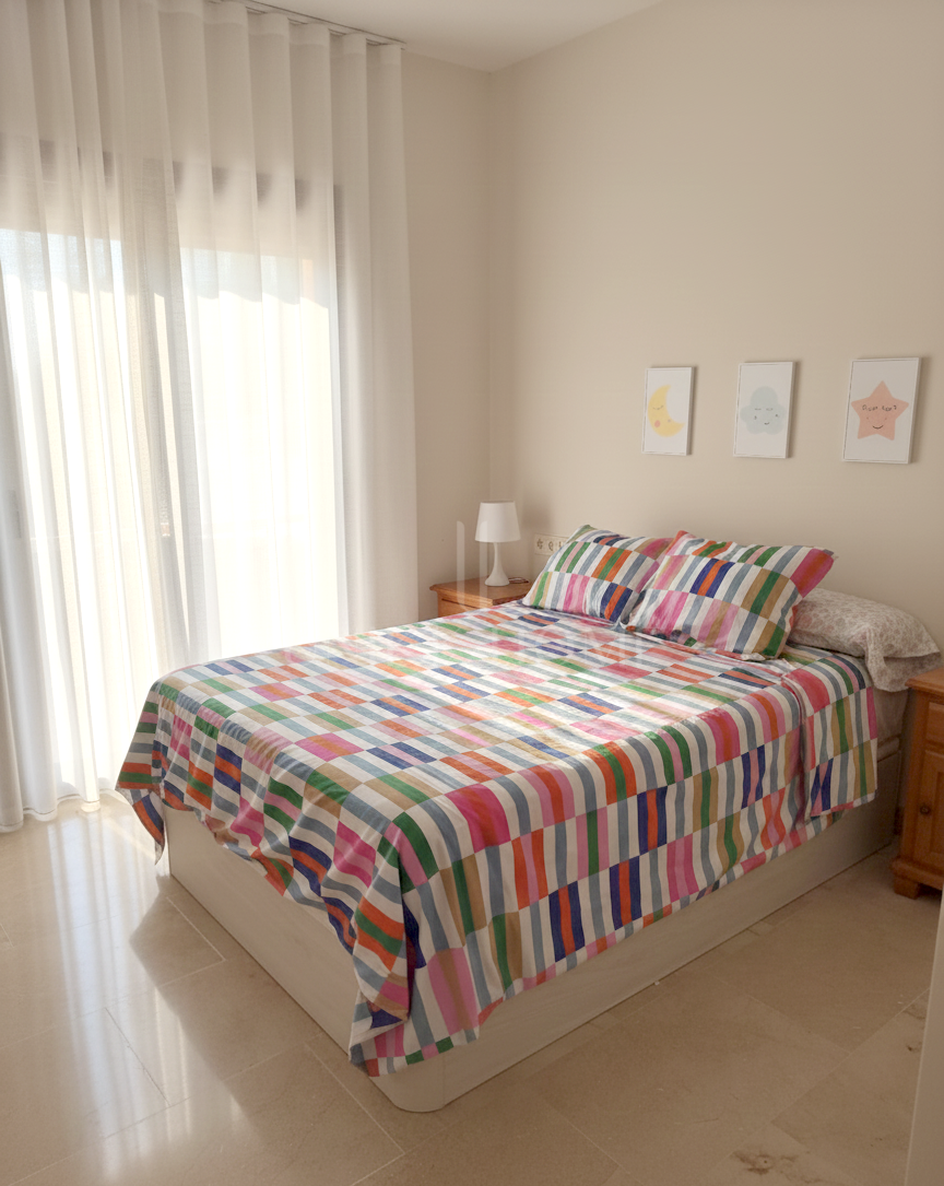 FURNISHED 2 BEDROOM APARTMENT WITH SEA VIEWS IN COTO REAL - MANILVA