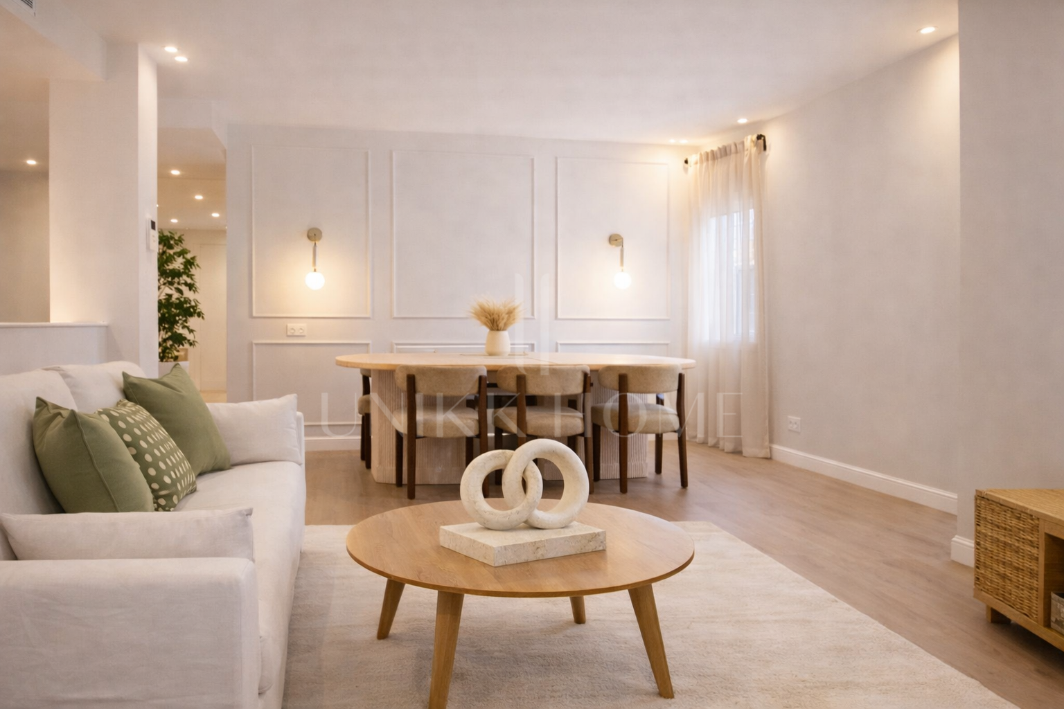 Fully Renovated and Furnished 3-Bedroom Apartment – Puerto de Estepona