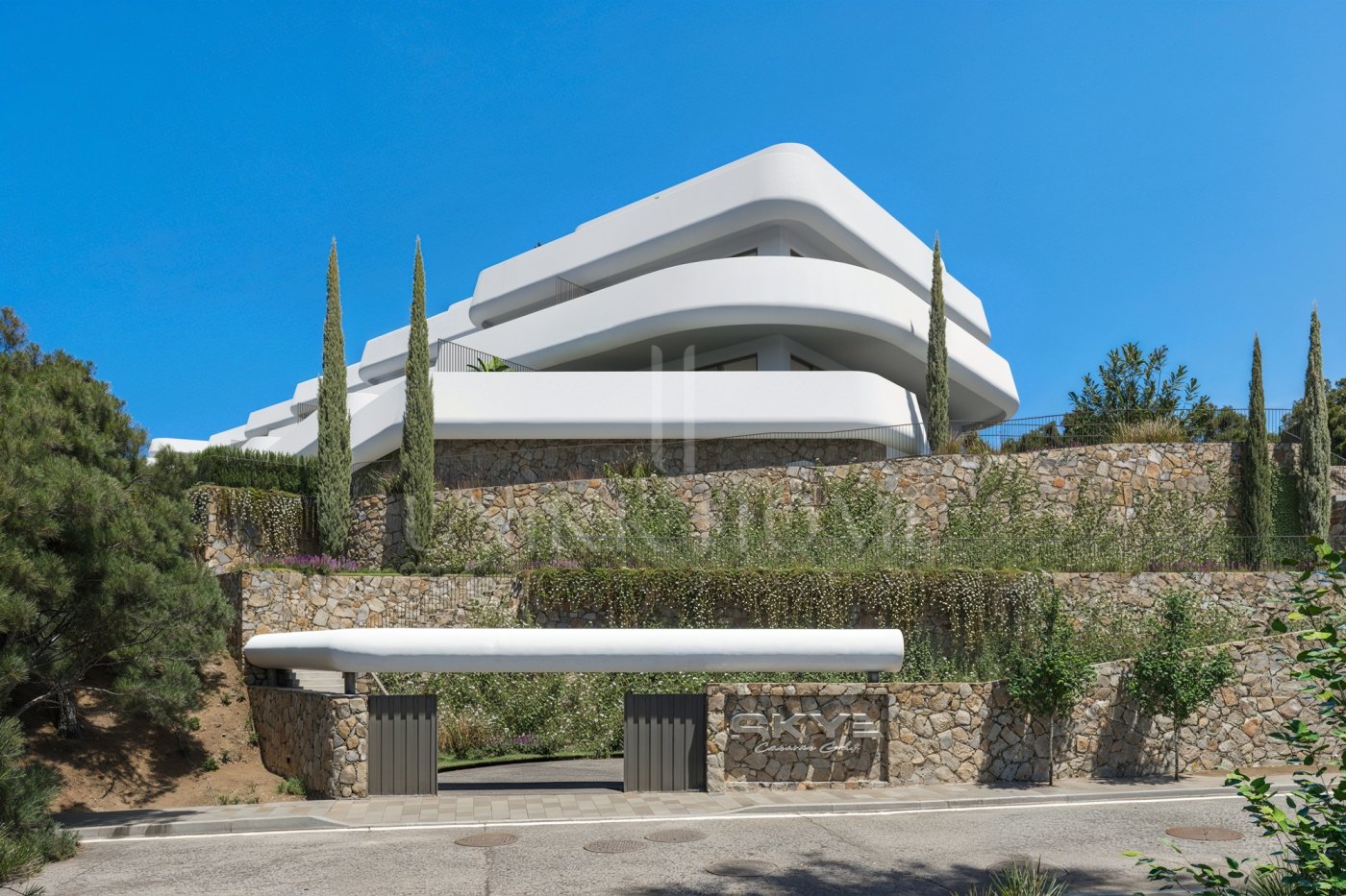 Elegant 3-Bedroom Ground Floor Apartment with 53 m² Terrace – Casares Golf