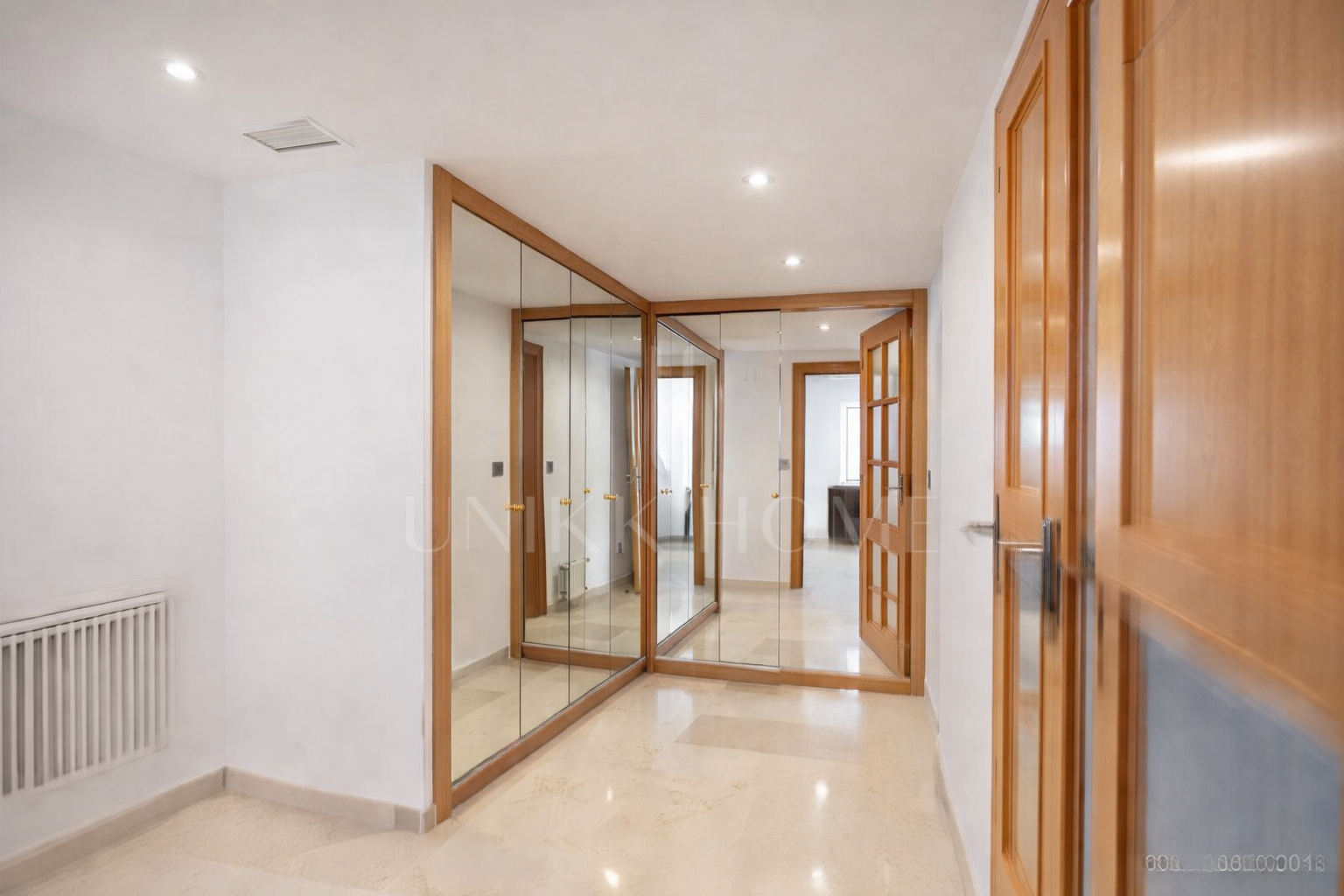 Elegante apartamento en primera línea de golf – Guadalmina