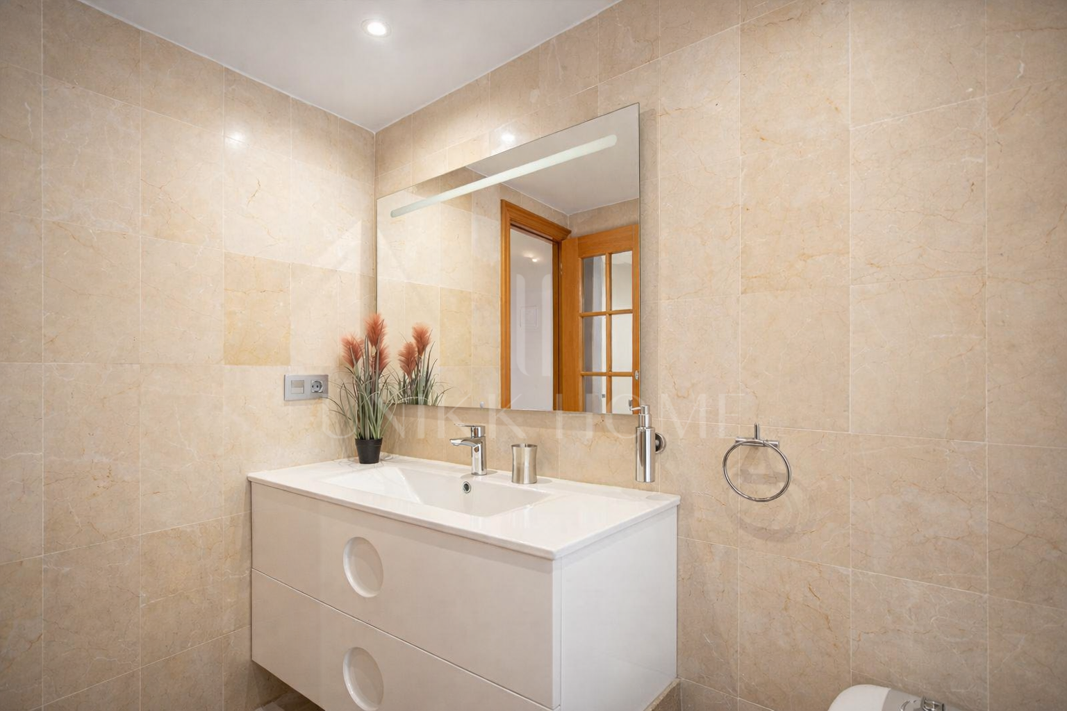 Elegante apartamento en primera línea de golf – Guadalmina