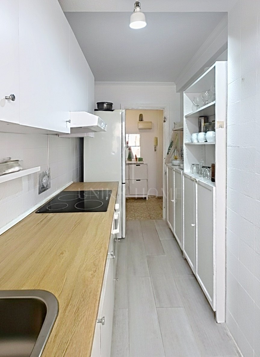 Apartamento de 3 dormitorios junto a Plaza de Ajedrez, Estepona Casco Antiguo