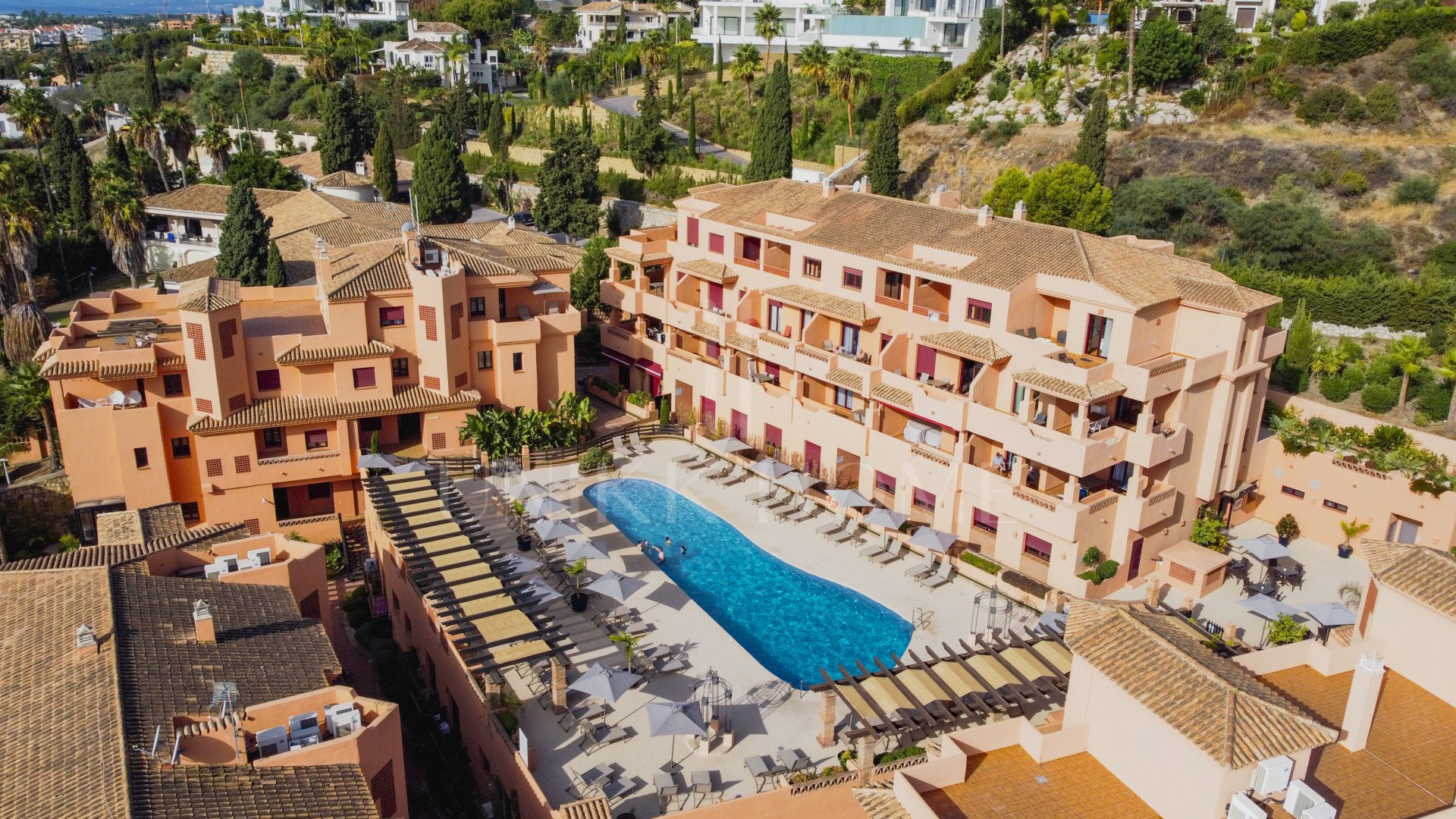 Easy Investment Opportunity - 2 bedrooms apartment - Royal Marbella Golf Resort – Benahavís