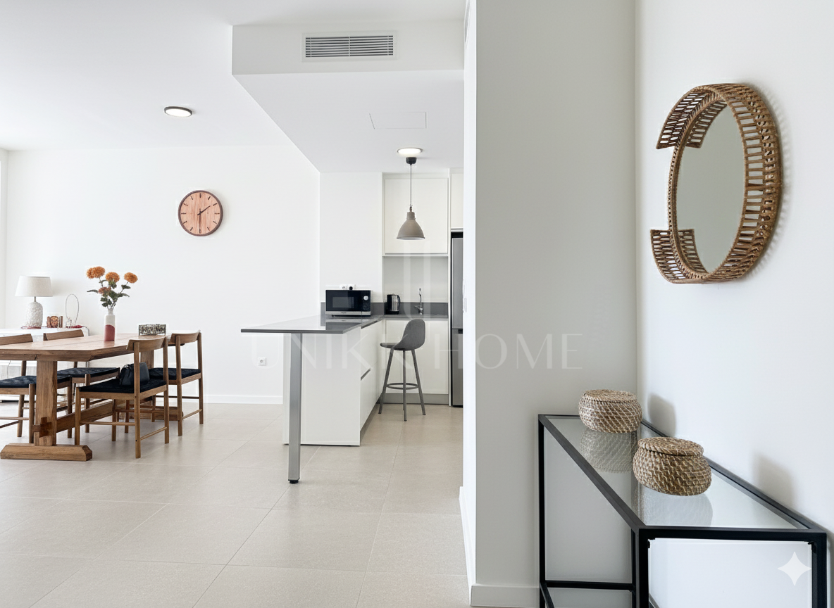 Modern apartment ready to move in – with sea views and within walking distance to the beach – West Estepona area