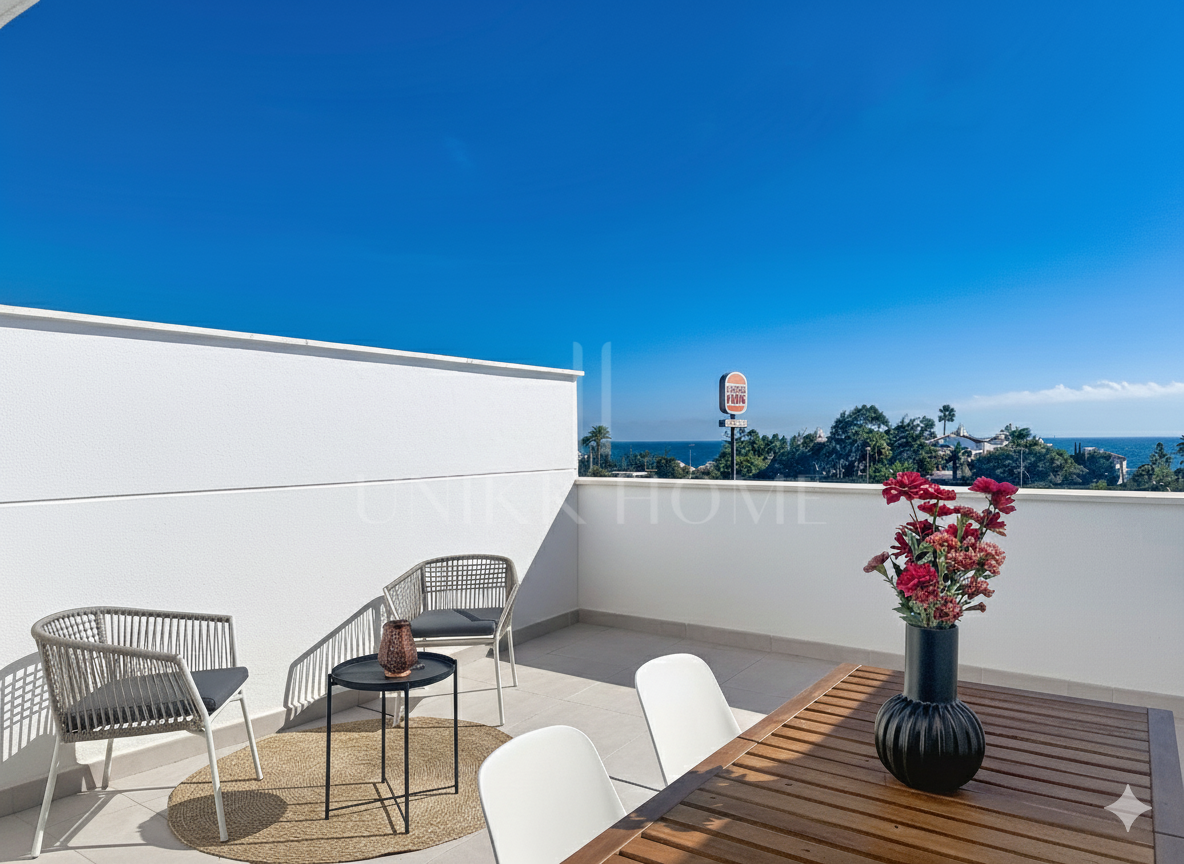 Modern apartment ready to move in – with sea views and within walking distance to the beach – West Estepona area