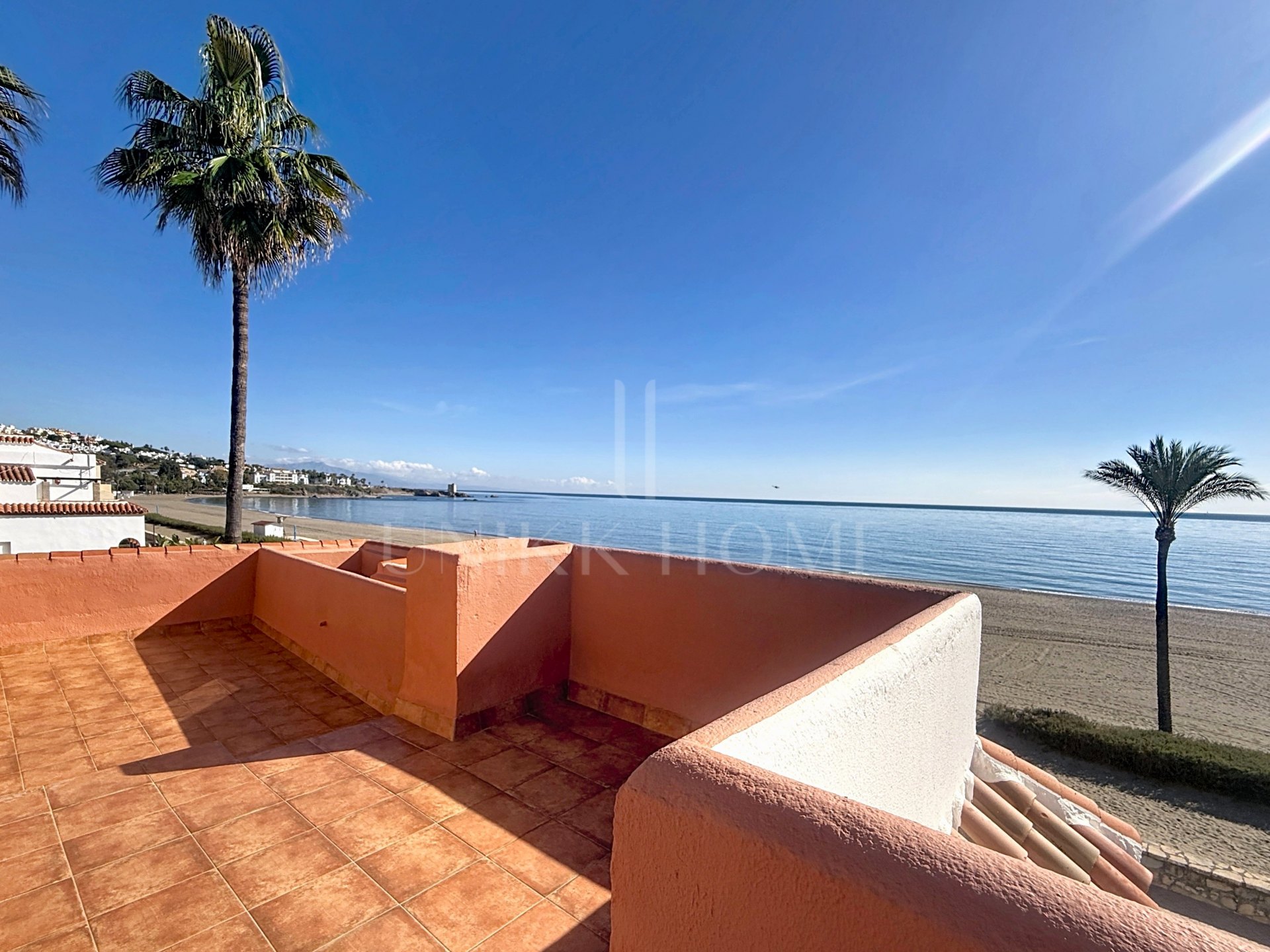 Corner townhouse on the beachfront in Marina de Casares, Casares Playa