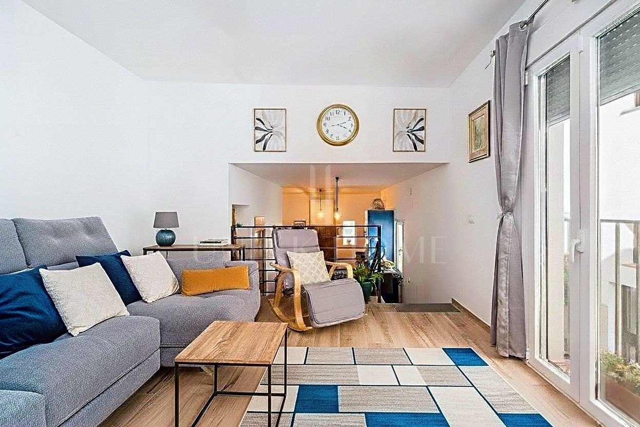 Exquisita casa adosada en el casco antiguo de Estepona – A pasos de la playa