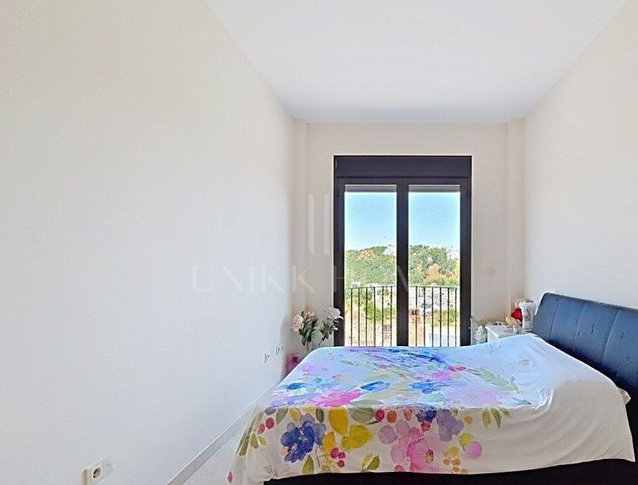 Casa adosada de 3 dormitorios con vistas al mar y al golf, cerca de la playa – Ibergolf Azata, Estepona Oeste