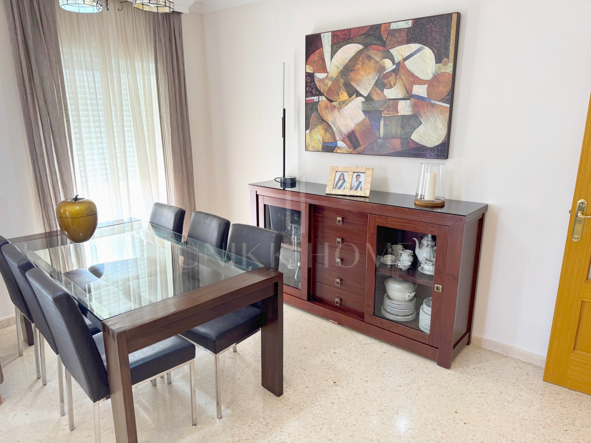 4 Bedrooms Penthouse with Solarium in Estepona Center - 3 minutes walk to the beach