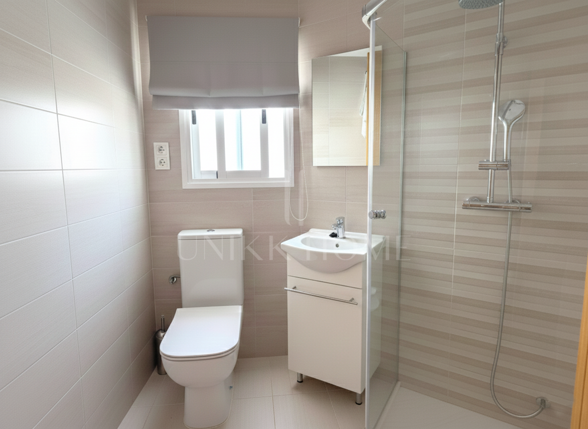 4 Bedrooms Penthouse with Solarium in Estepona Center - 3 minutes walk to the beach