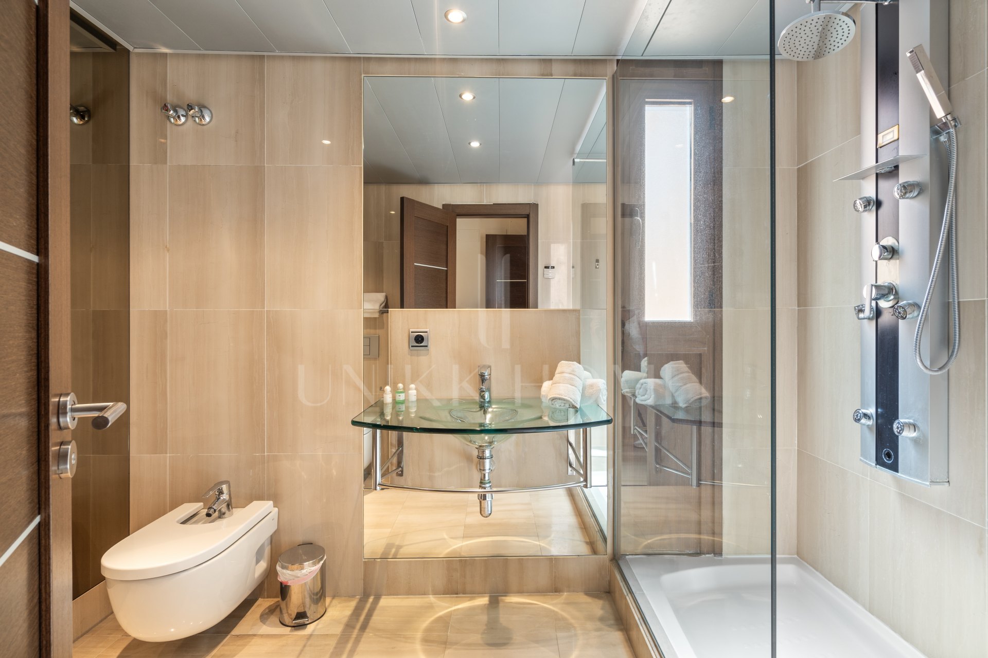 Luxury 3-Bedroom Duplex Penthouse with Private Pool – Bahía de la Plata, Estepona