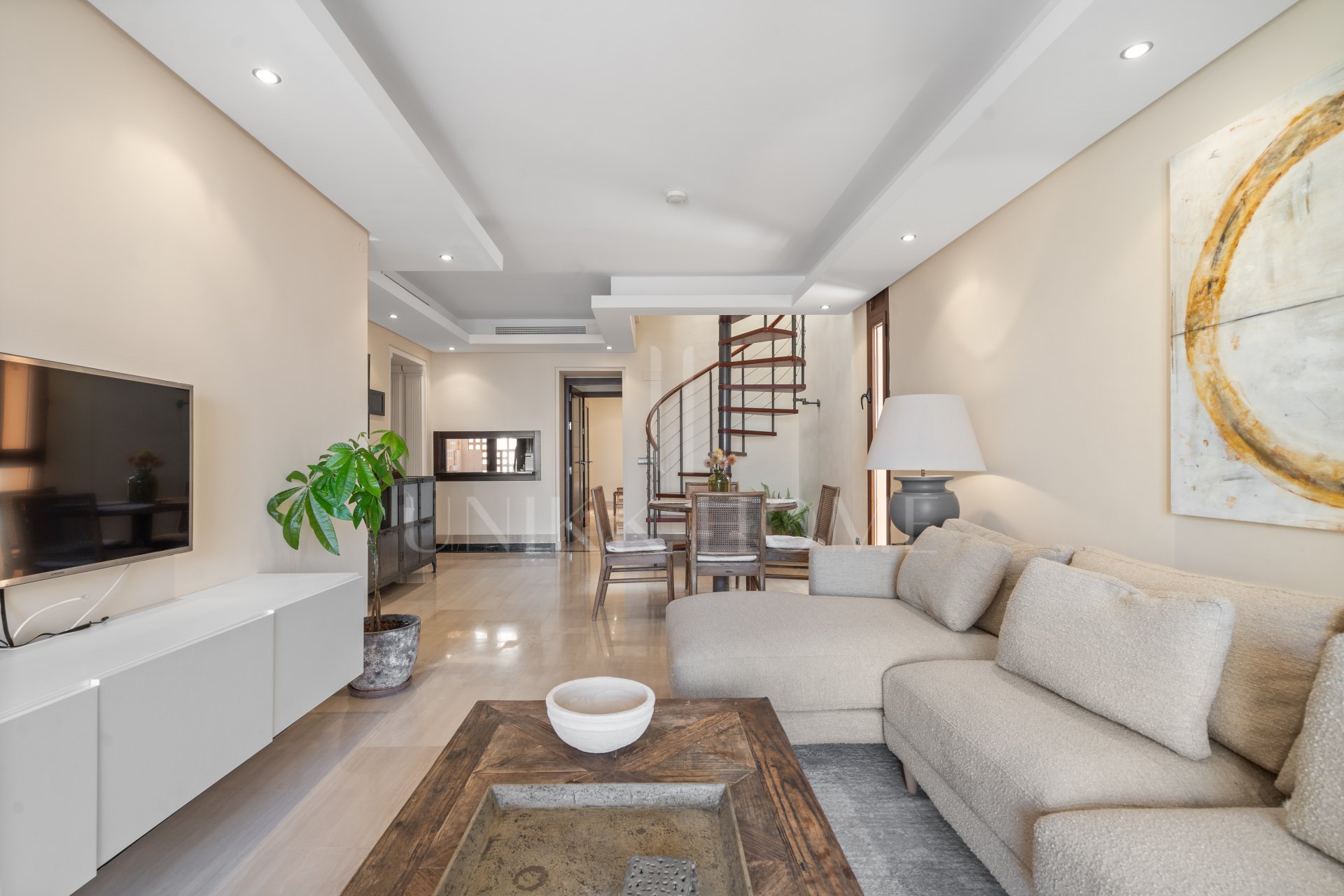 Luxury 3-Bedroom Duplex Penthouse with Private Pool – Bahía de la Plata, Estepona