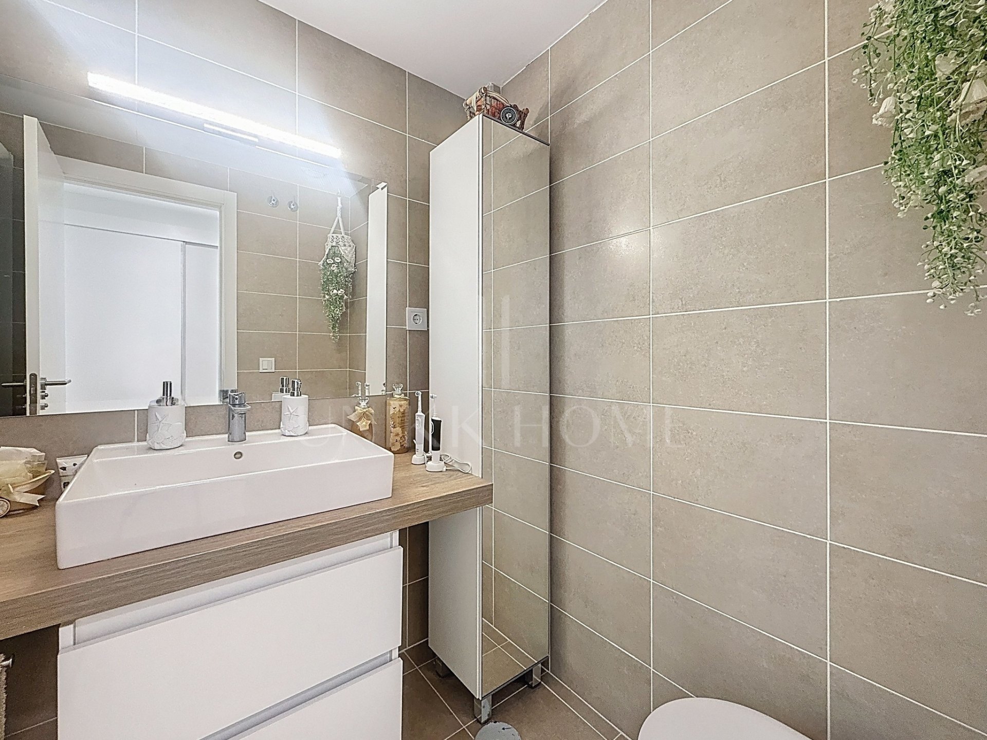 Ático de 3 dormitorios en el centro de Estepona a 5 minutos a pie de la playa - Construcción reciente