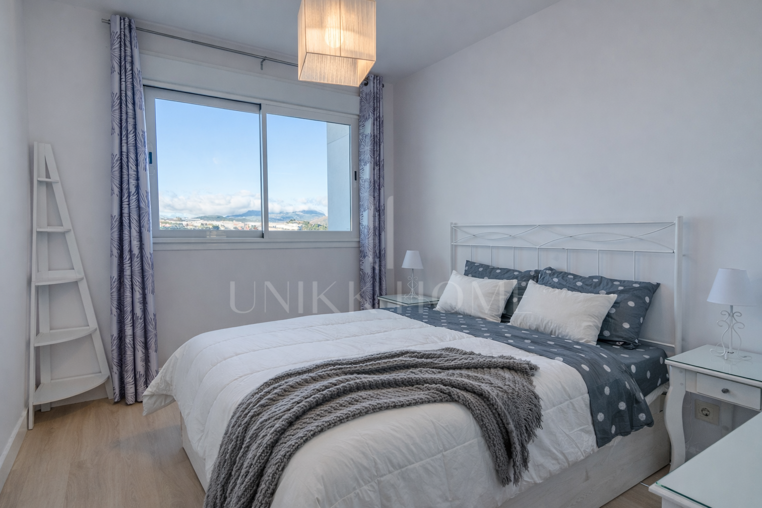 3 Bedroom Penthouse in Estepona Center 5 minutes walk to the beach - Recently Built