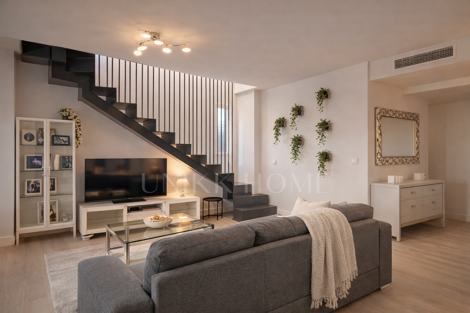 3 Bedroom Penthouse in Estepona Center 5 minutes walk to the beach - Recently Built