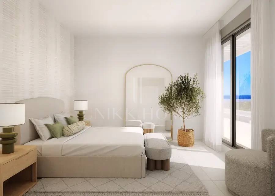 Penthouse with Sea Views in Modern Complex with Indoor Pool – New Golden Mile, Estepona