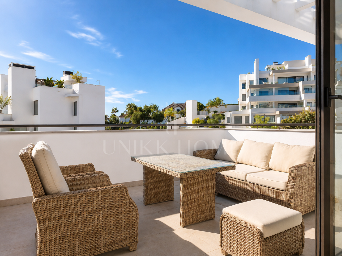 Modern Ready to Move-In Duplex Penthouse with Sea Views in Las Mesas, Estepona