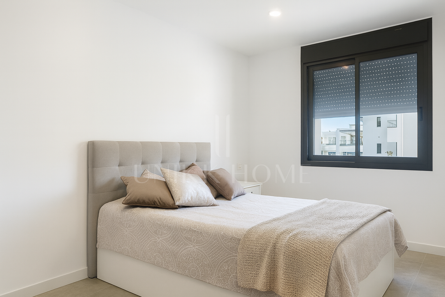 Modern Ready to Move-In Duplex Penthouse with Sea Views in Las Mesas, Estepona