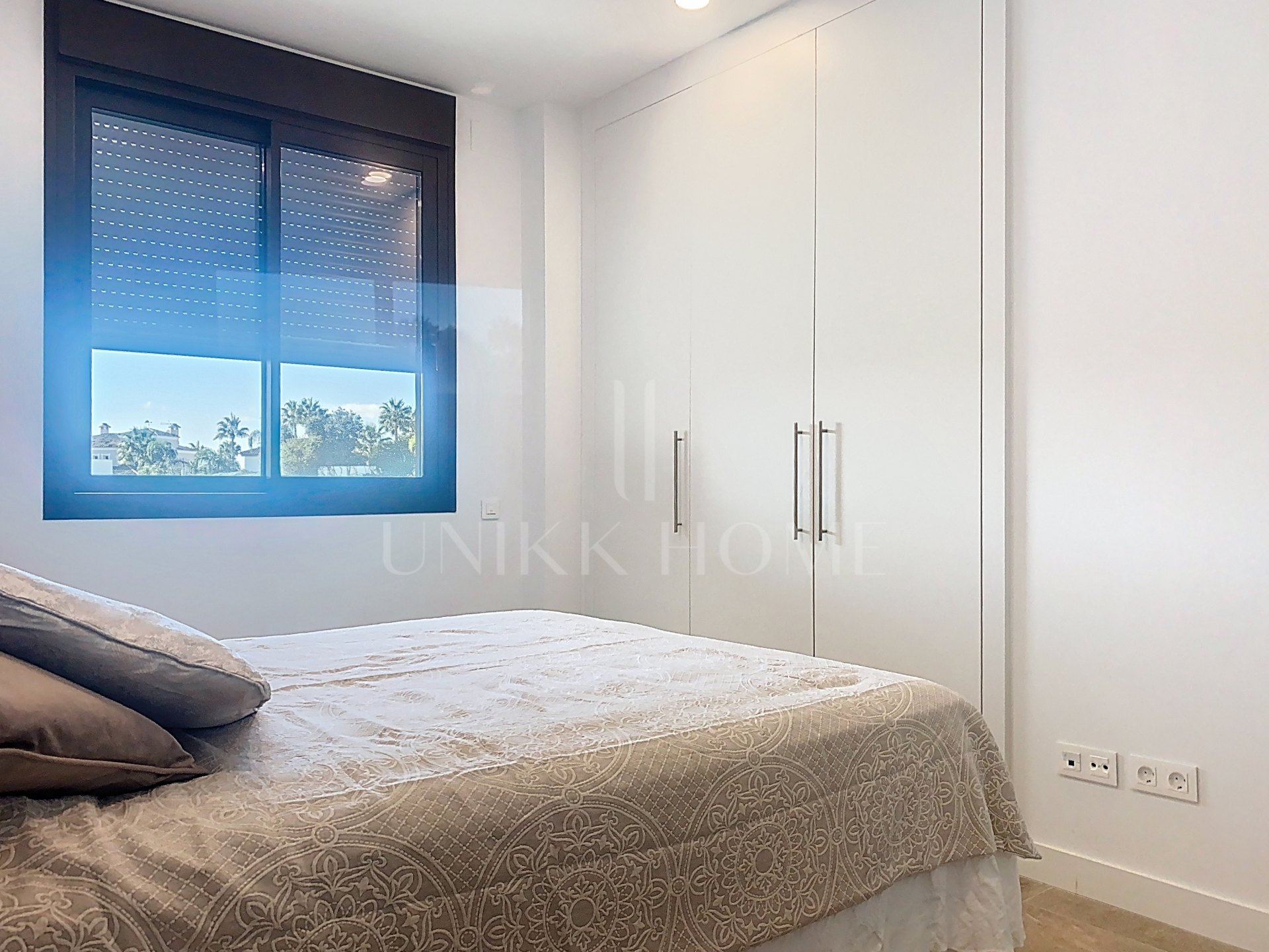 Modern Ready to Move-In Duplex Penthouse with Sea Views in Las Mesas, Estepona