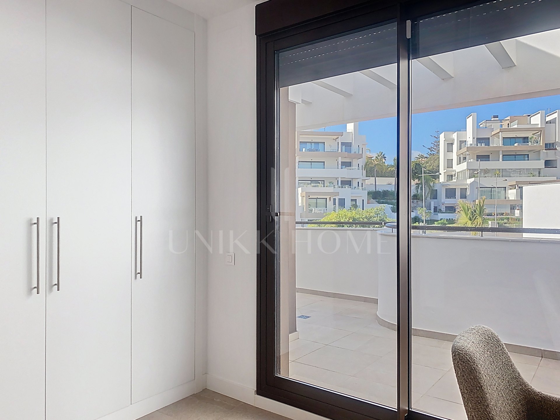 Modern Ready to Move-In Duplex Penthouse with Sea Views in Las Mesas, Estepona