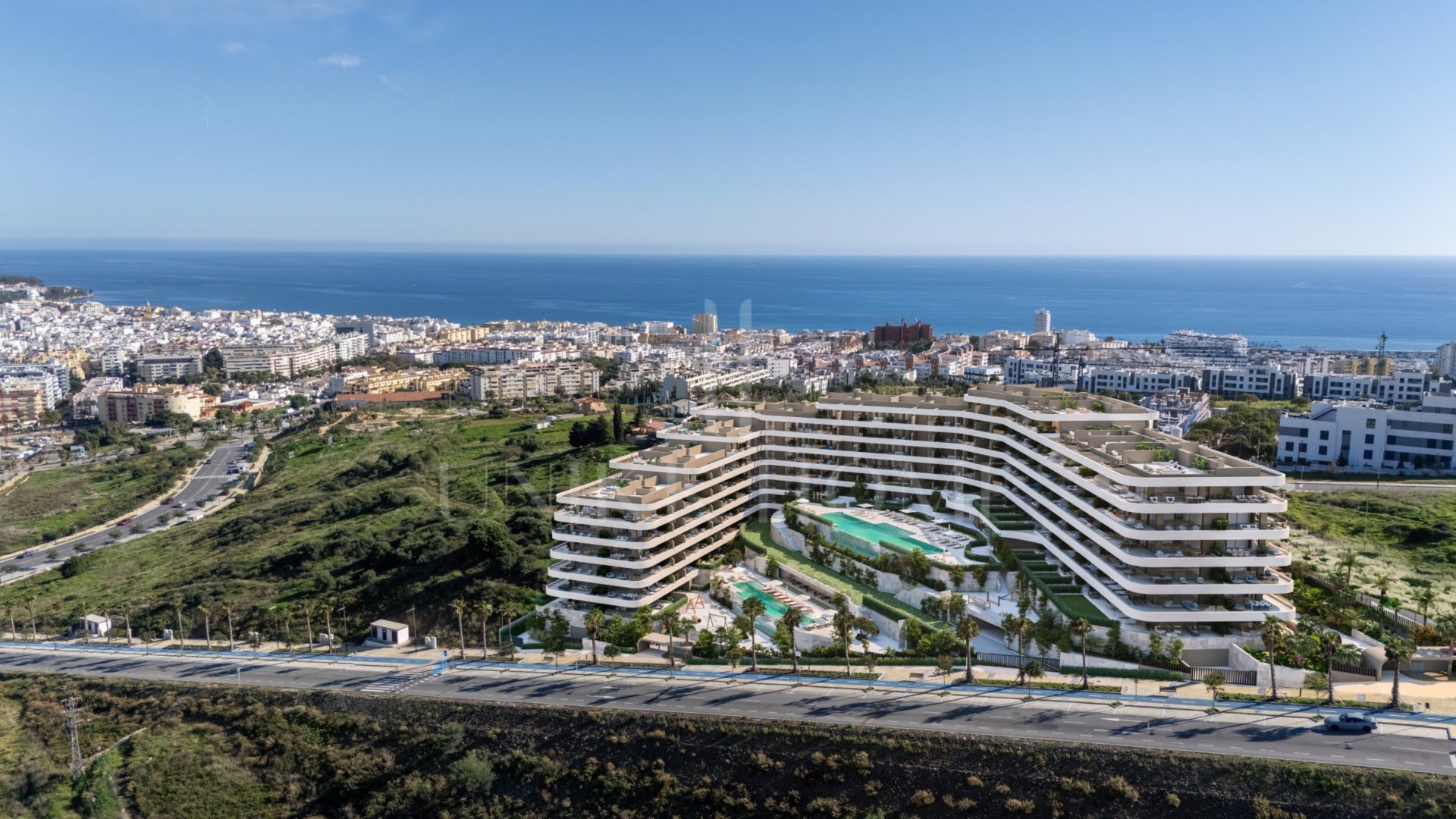 Apartment in New Complex with SPA in Las Mesas - 3 bedrooms - Private Garden - Estepona Port