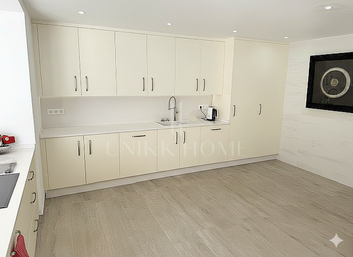 Classic Mansion with Panoramic Sea Views in Puerto Romano, Estepona