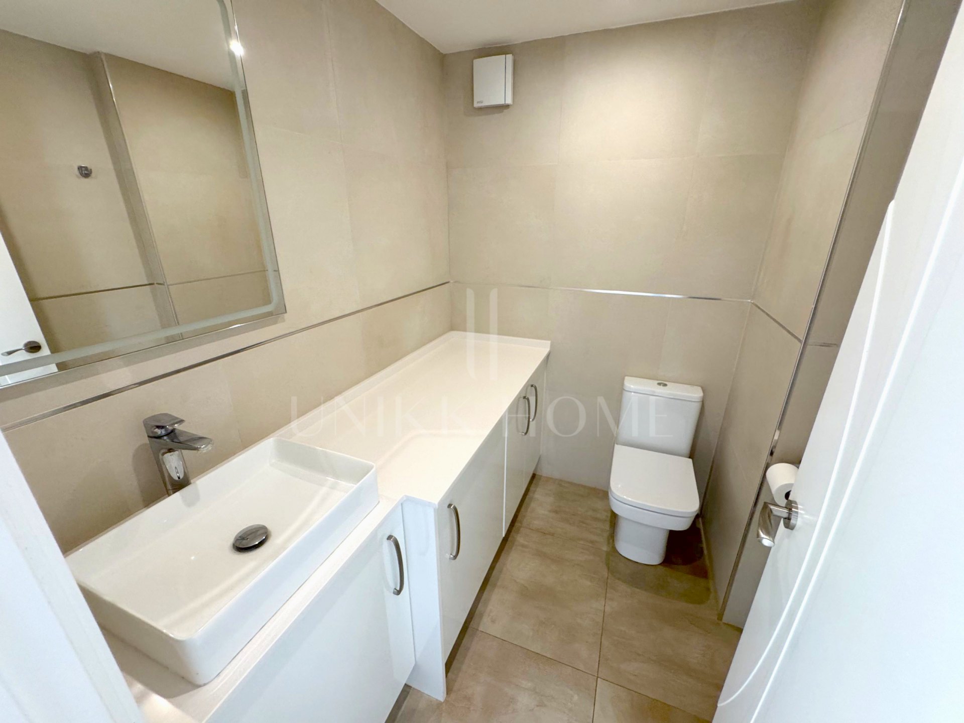 Classic Mansion with Panoramic Sea Views in Puerto Romano, Estepona