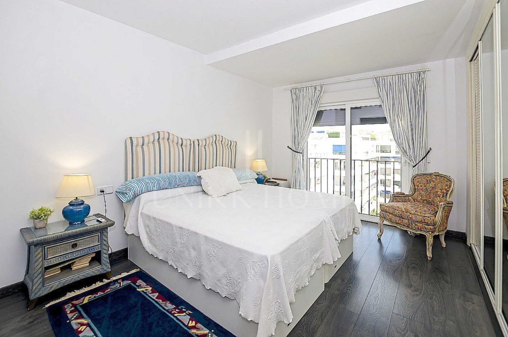 Penthouse Serenity in the Heart of Puerto Banús – Jardines del Puerto