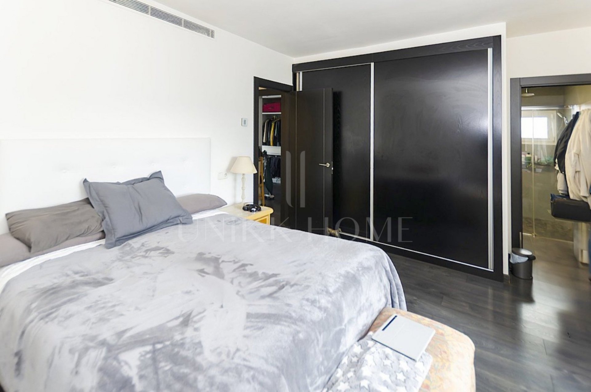 Penthouse Serenity in the Heart of Puerto Banús – Jardines del Puerto