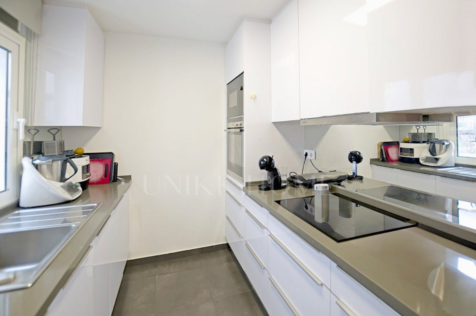 Penthouse Serenity in the Heart of Puerto Banús – Jardines del Puerto