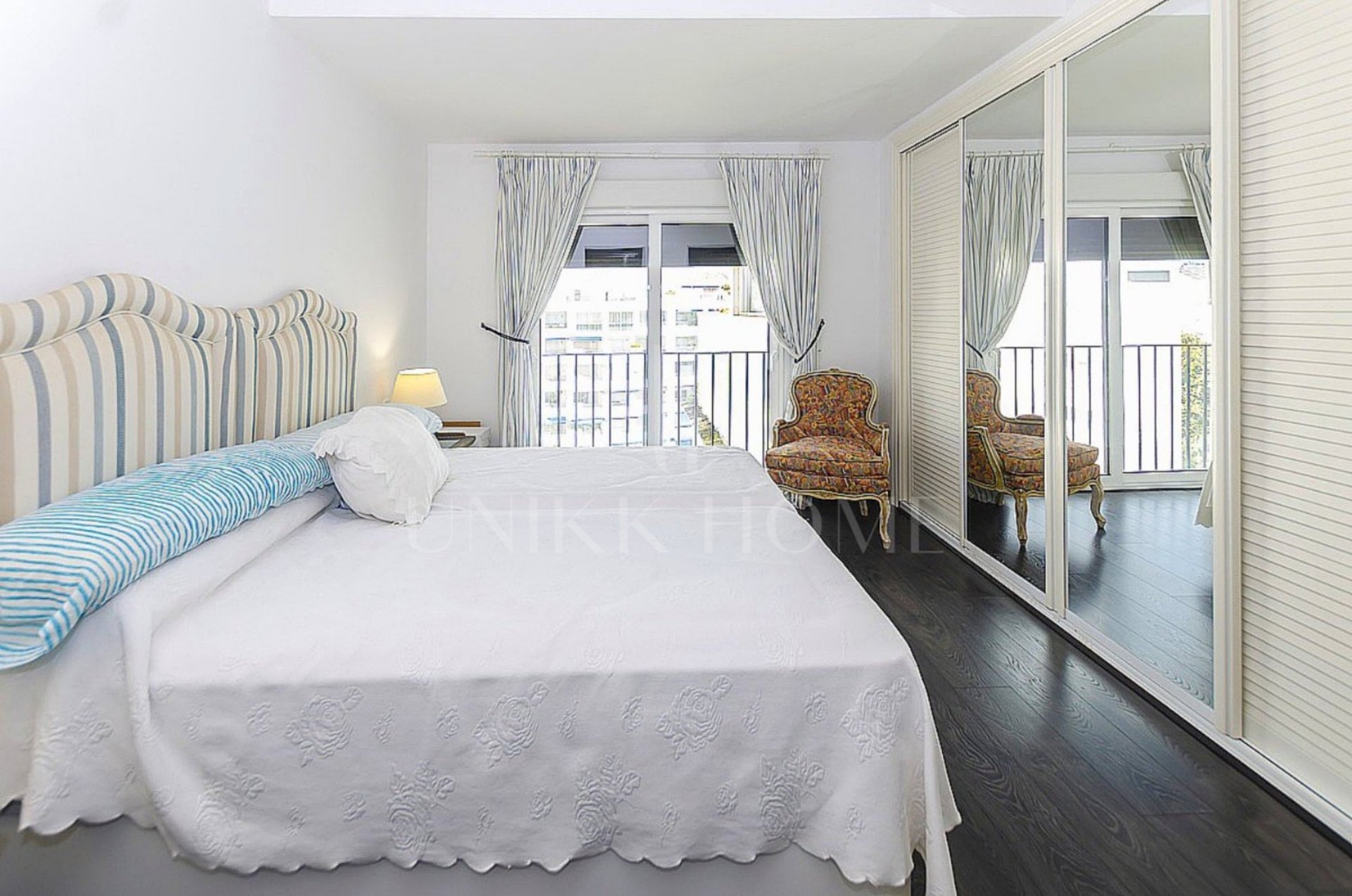 Penthouse Serenity in the Heart of Puerto Banús – Jardines del Puerto