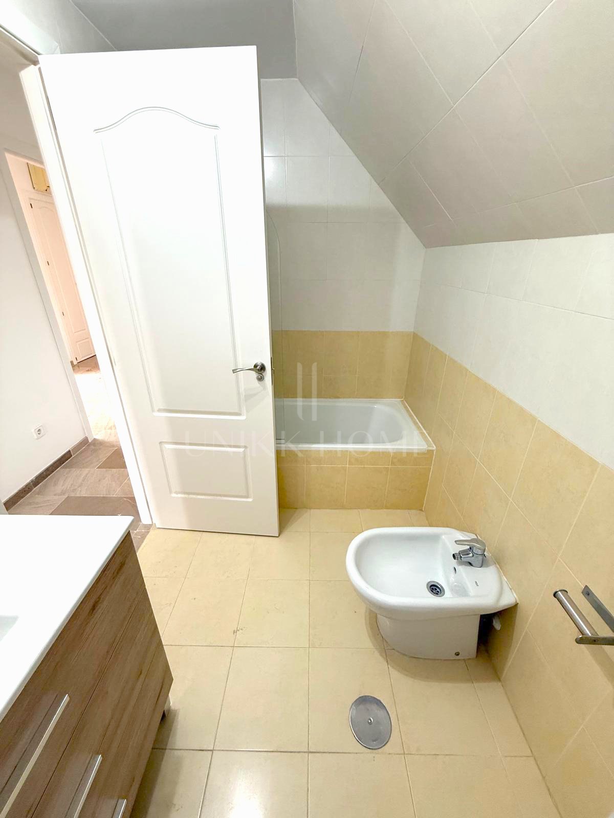 Spacious Duplex Penthouse with Panoramic Sea Views in Bahia de Casares