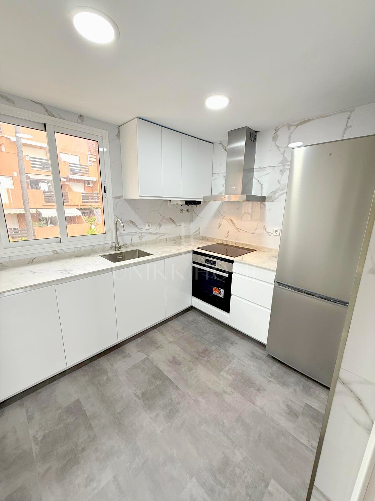 Spacious Duplex Penthouse with Panoramic Sea Views in Bahia de Casares