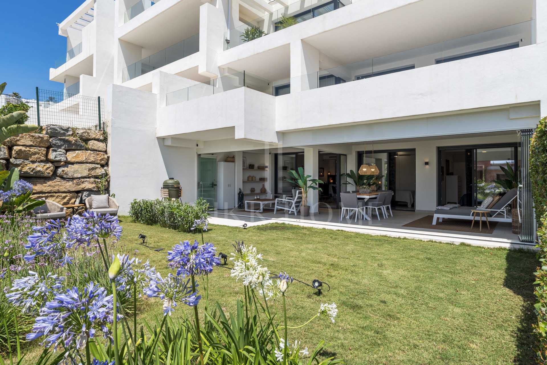 Contemporary Garden Apartment with Partial Sea Viewsd and Overlooking Estepona Golf