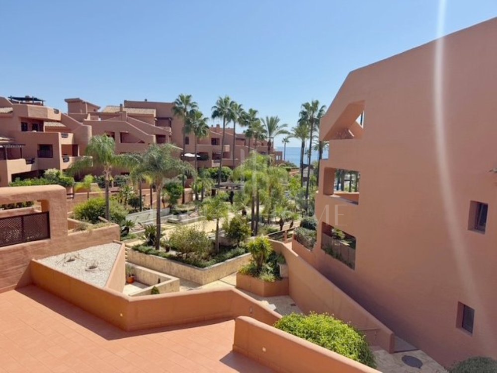Elegant 2-Bedroom Apartment in Luxury Seafront Community – Mar Azul, New Golden Mile, Estepona
