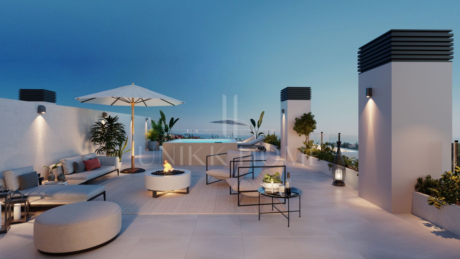 APARTAMENTO DE 2 DORMITORIOS CON JARDÍN EN EL CENTRO DE ESTEPONA