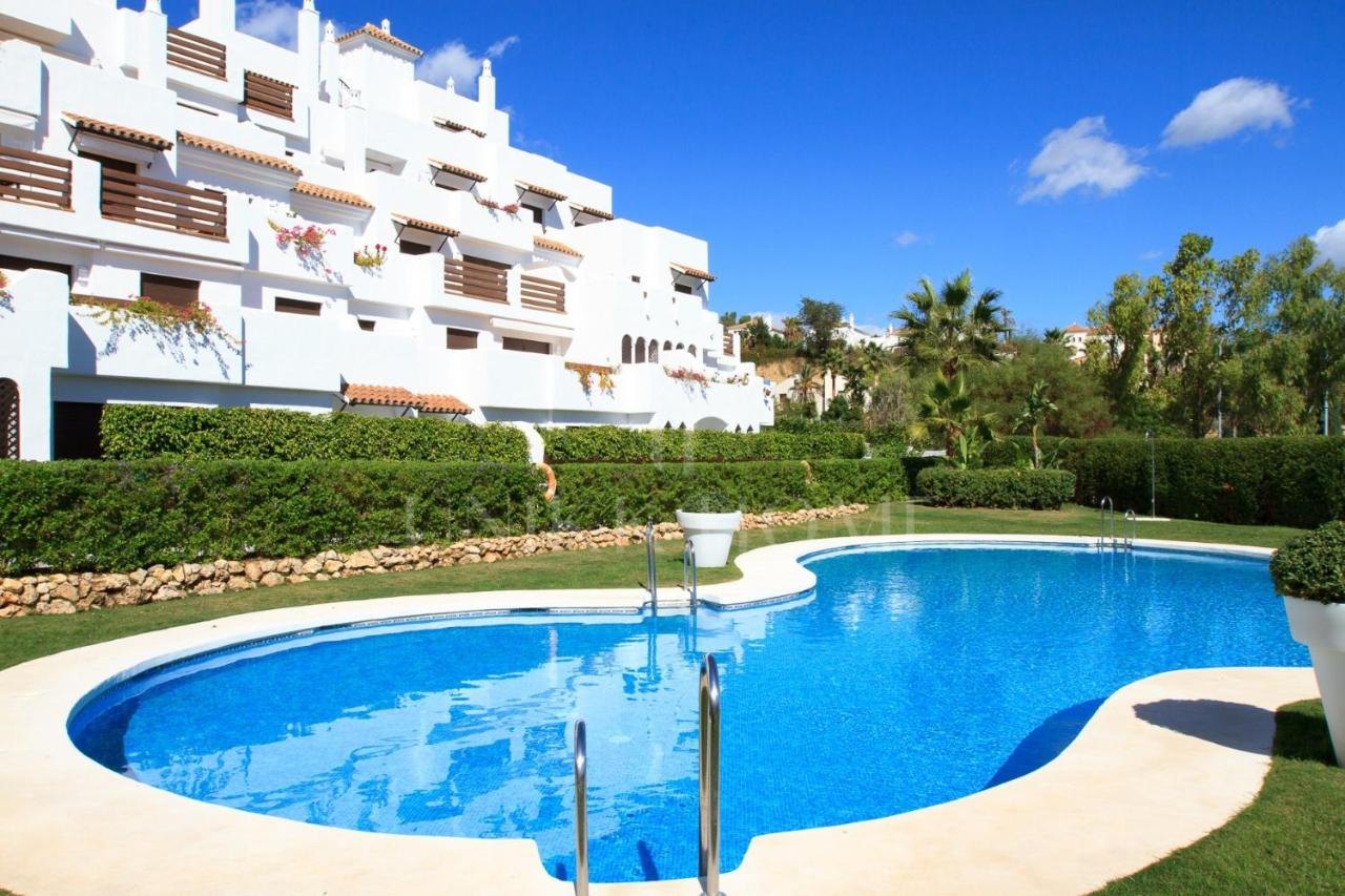 2-bedroom apartment ready to move in La Resina - Estepona East