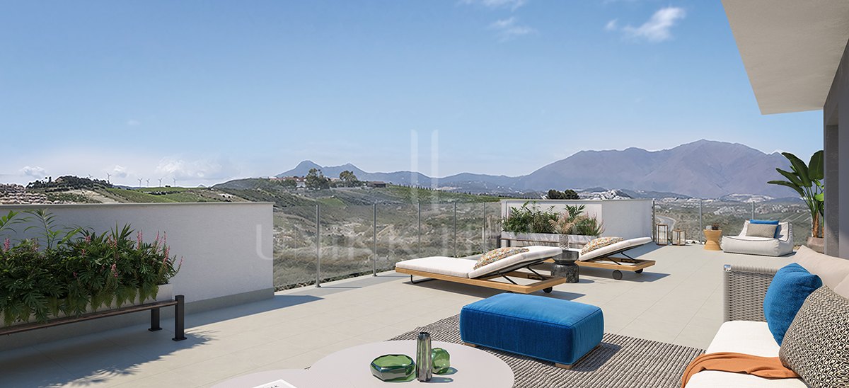 PENTHOUSE WITH VIEWS IN NEW COMPLEX IN DUQUESA