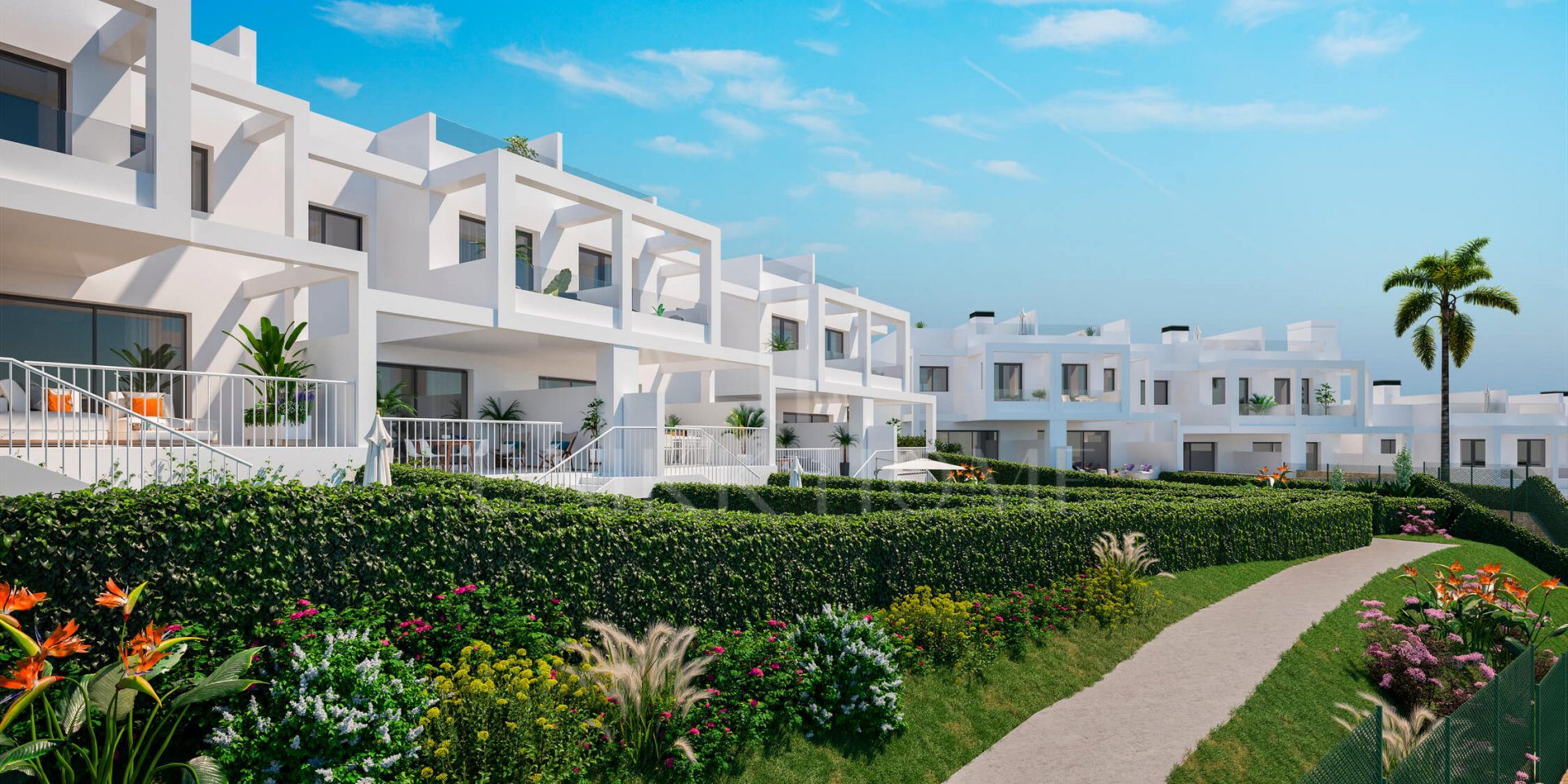 3 BEDROOM TOWNHOUSE WITH SEA VIEWS SOLARIUM