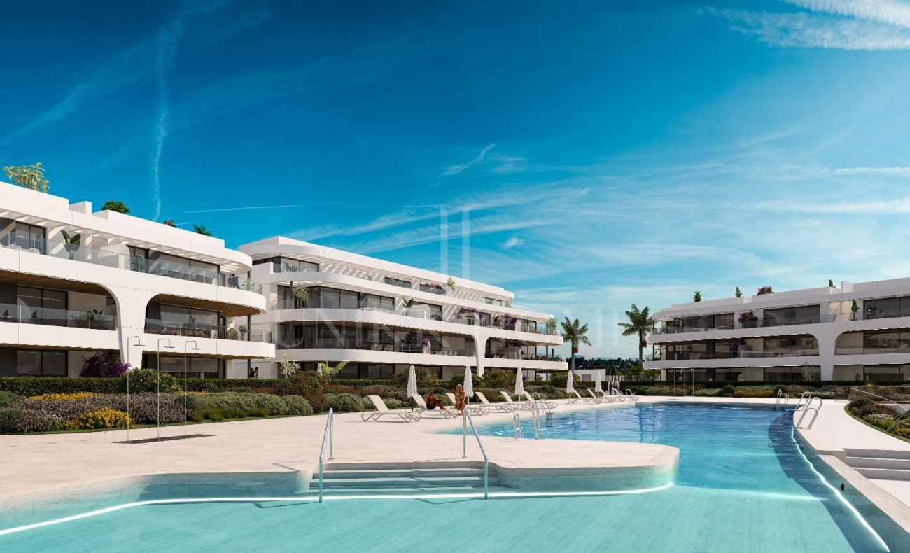 3 BEDROOM FLAT IN HIGH QUALITY BRAND NEW COMPLEX IN ATALAYA - NEW GOLDEN MILE - ESTEPONA