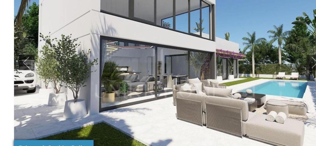 BRAND NEW VILLA WITH SEA VIEWS IN VALLE ROMANO GOLF - ESTEPONA