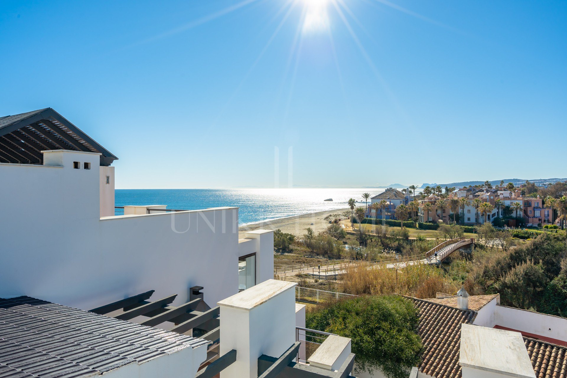 2 BEDROOMS FULLY FURNISHED FRONT LINE PENTHOUSE IN CASARES