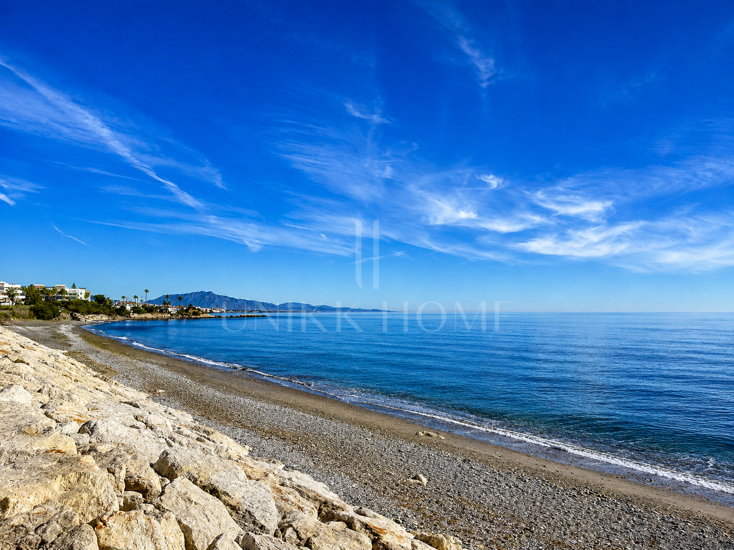Beachfront Plot in Buenas Noches, Estepona