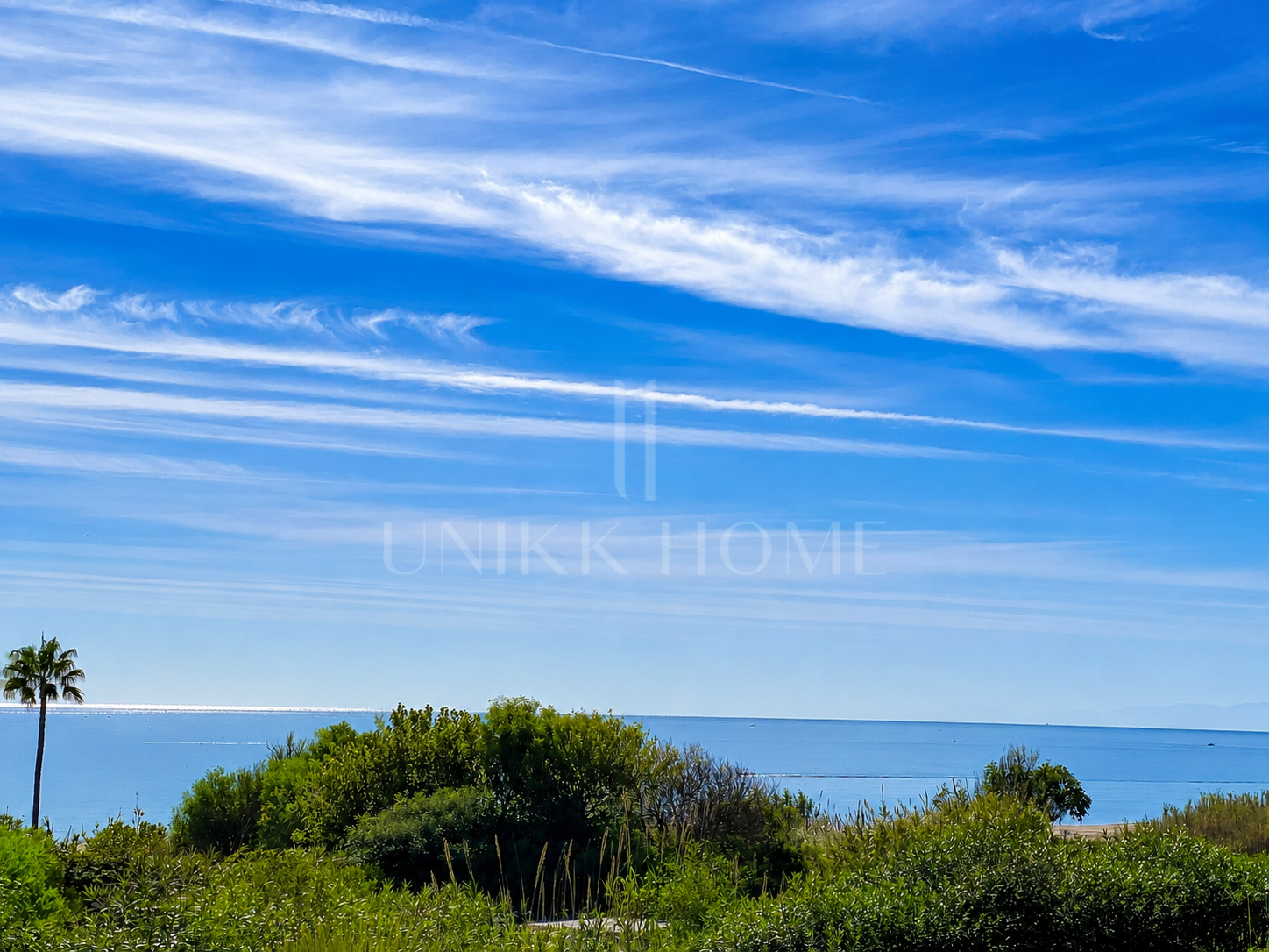 Beachfront Plot in Buenas Noches, Estepona