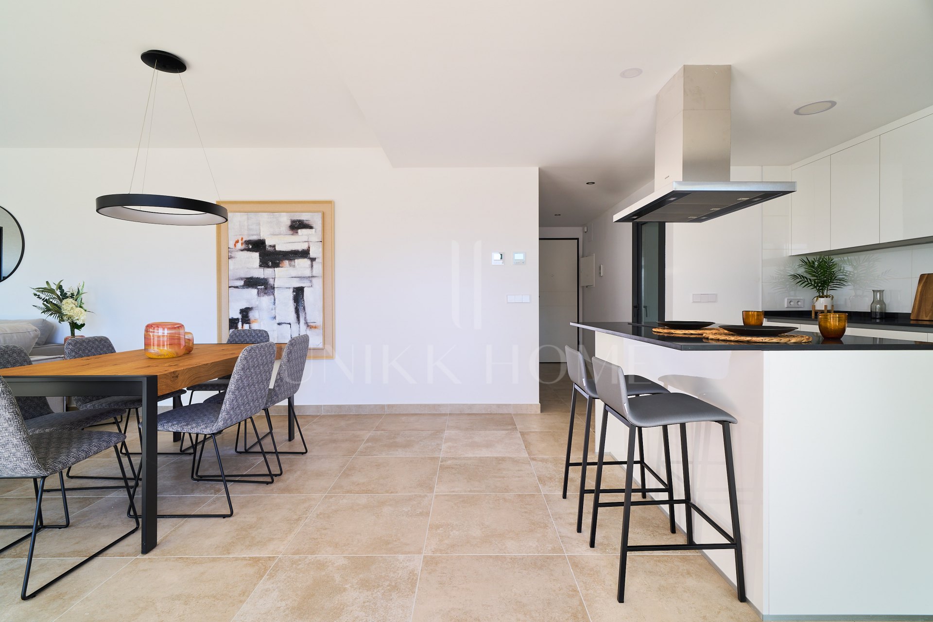 APARTAMENTO LLAVE EN MANO Y AMUEBLADO LISTO PARA ENTRAR A VIVIR - ATALAYA - ESTEPONA