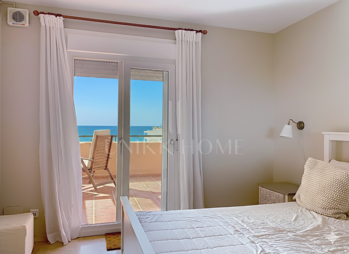 Frontline Beach Townhouse in Estepona West - SEA VIEWS – Renovated and Furnished