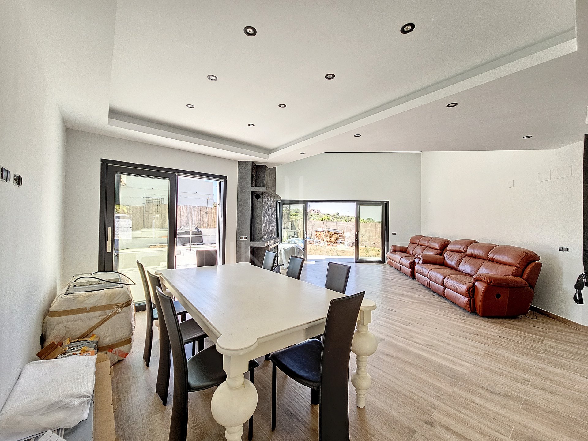 Incredible New Build Villa with sea and mountain views in Estepona