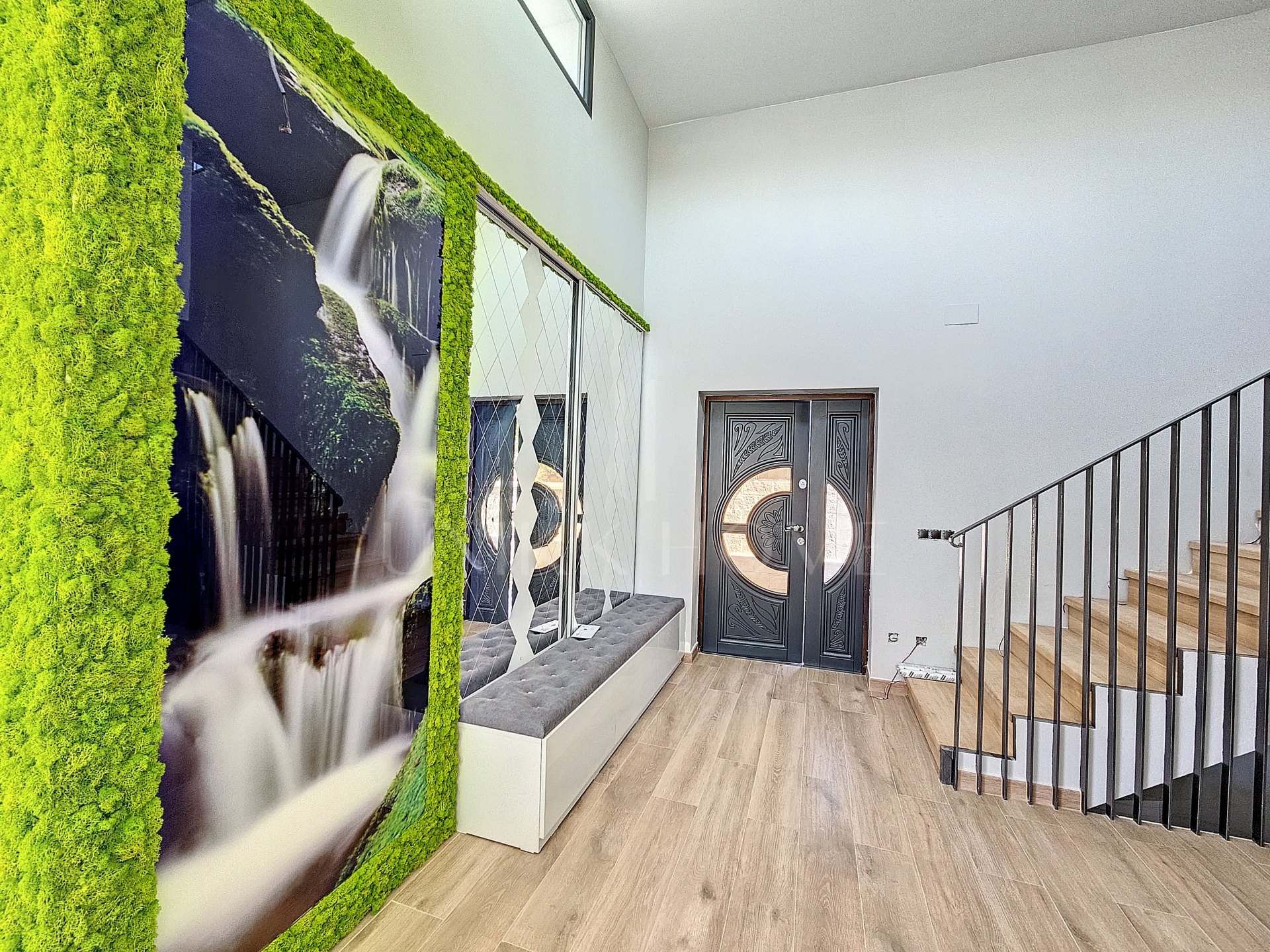 Incredible New Build Villa with sea and mountain views in Estepona