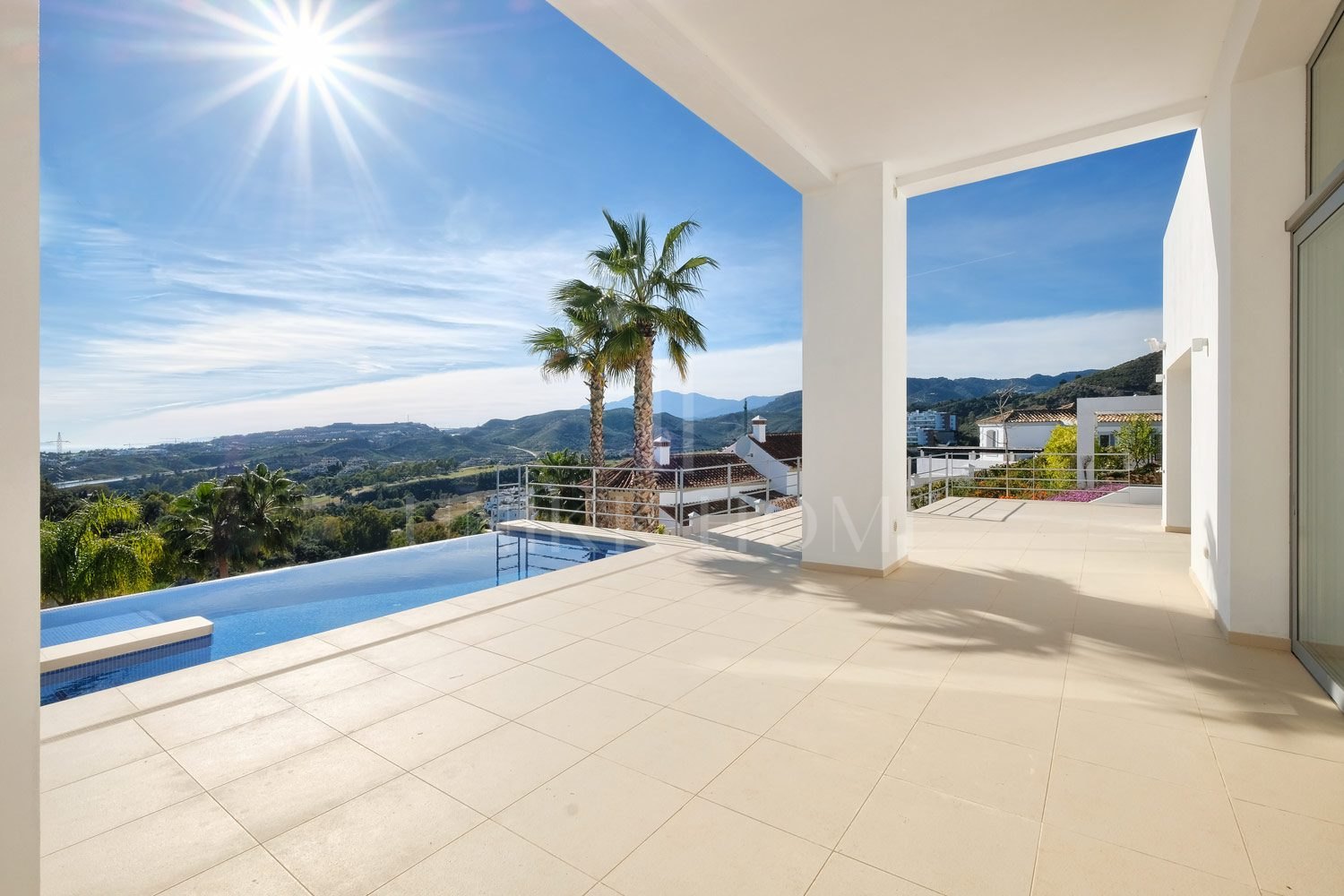 Brand New Villa with Panoramic Views in Benahavis